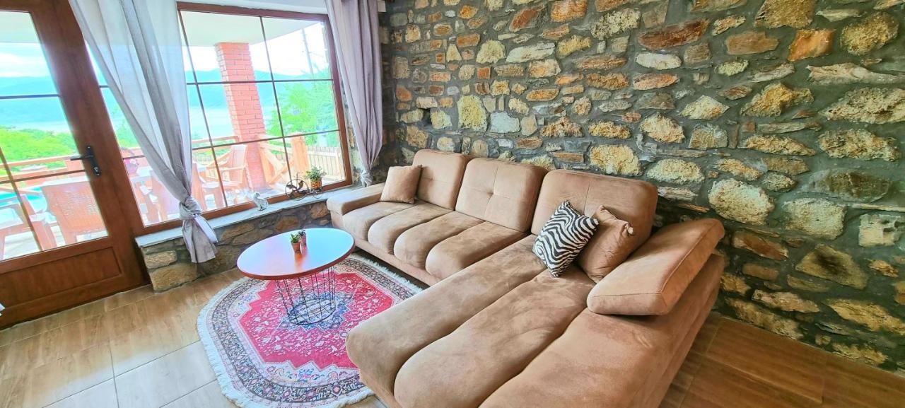 Villa Eskici Staro Myasto Buitenkant foto